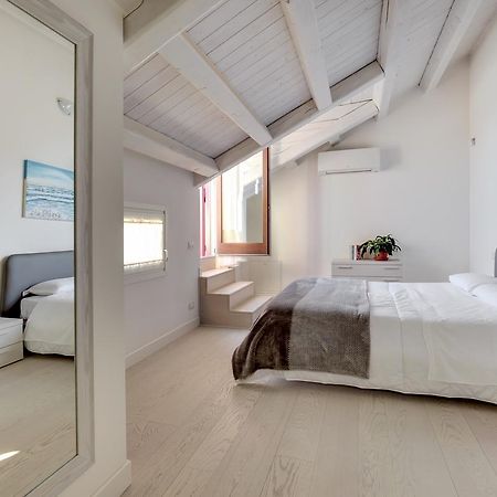 Residence La Fontaine Lido di Venezia Luaran gambar